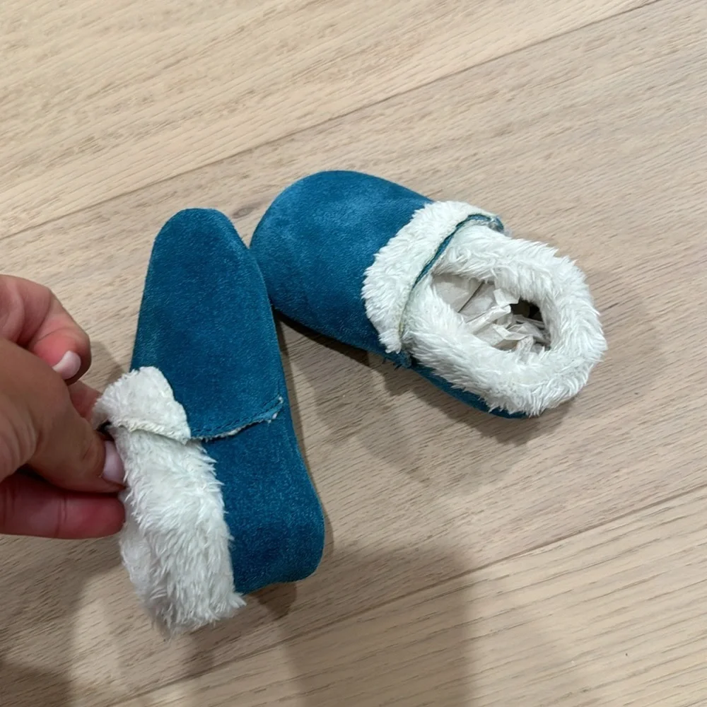 Baby slippers size 2